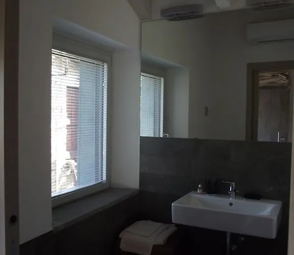 Lantgård La Ciastra Ed San Michel Terenzo